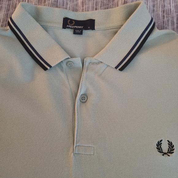 Fred Perry Polo XL Short Sleeve Light Green - Picture 2 of 5